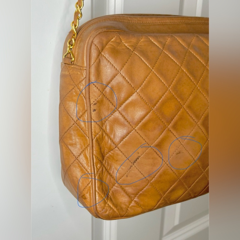 Vintage CHANEL CC Tassel Camera Bag in Tan Leather - GUC - Picture 8 of 14